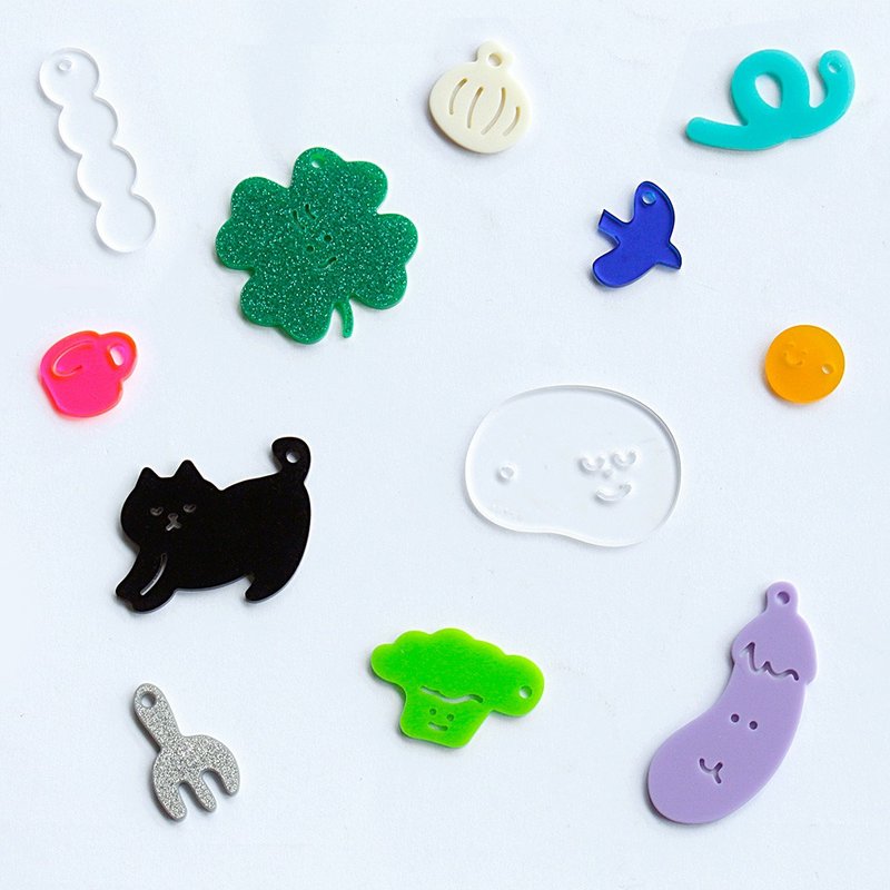 U-PICK原品生活 可爱亚克力挂饰黑猫蔬菜冰室包包挂饰装饰品 - 其他 - 压克力 多色