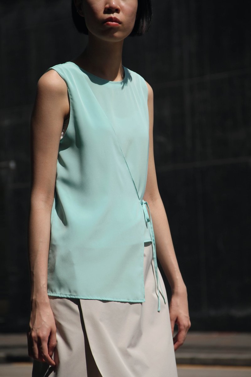 夏日轻薄双层背心 - 湖水蓝 - 女装上衣 - 聚酯纤维 蓝色
