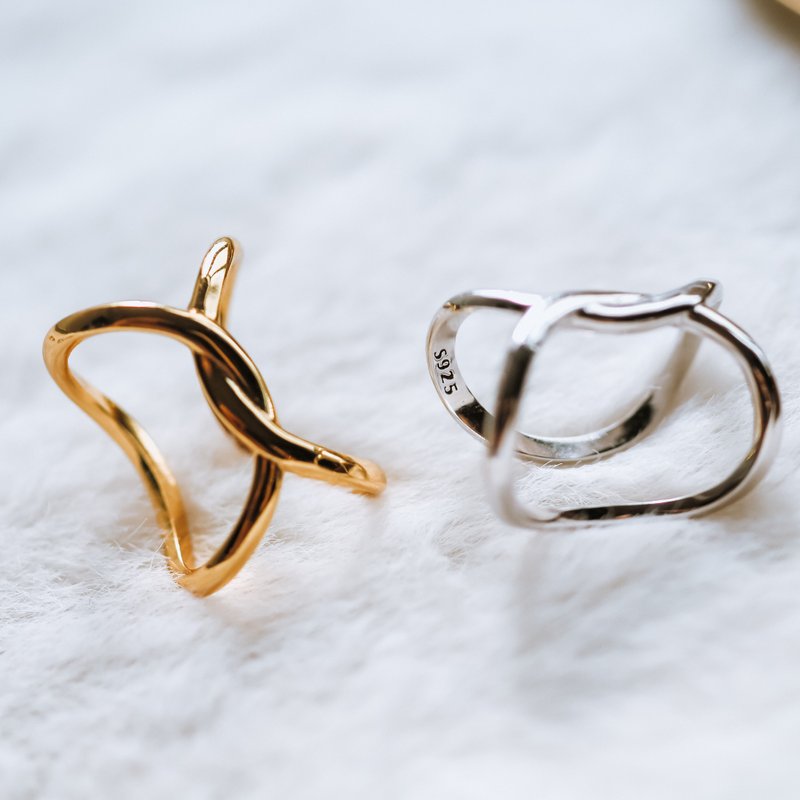 中秋献礼 Butterfly 纯银无痛耳骨夹 耳骨扣 イヤーカフ - 耳环/耳夹 - 纯银 银色