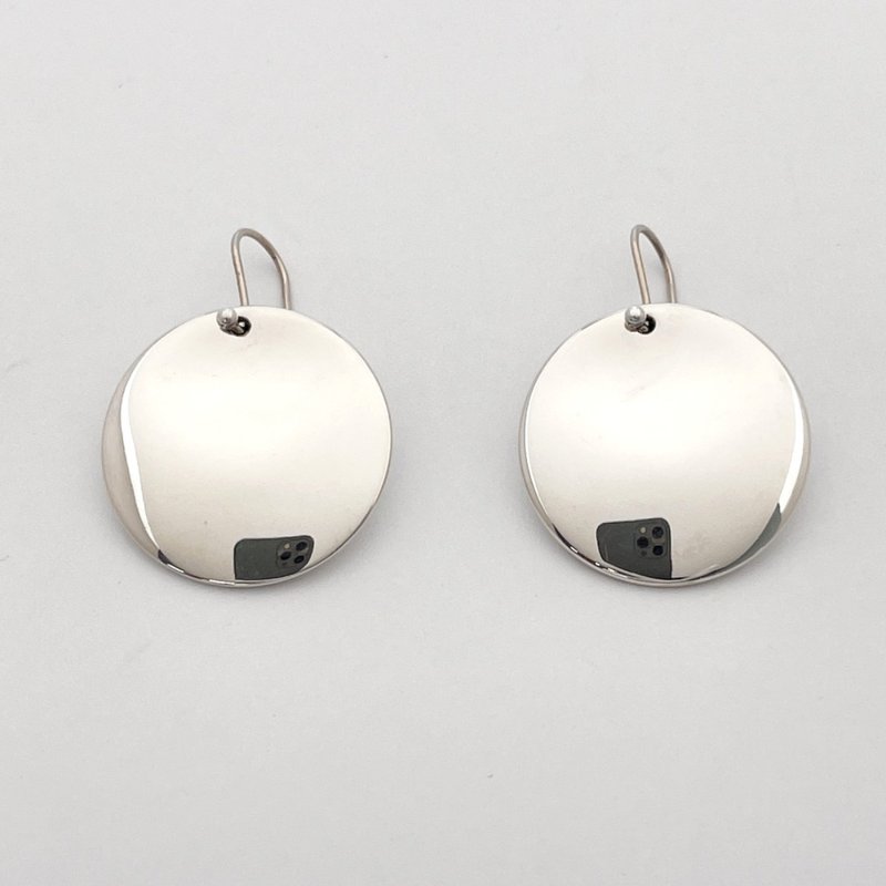 [日本直邮，二手，状况良好] Tiffany & Co. 耳针 Peretti 圆形银，925 银/14K白 - 耳环/耳夹 - 纯银 银色