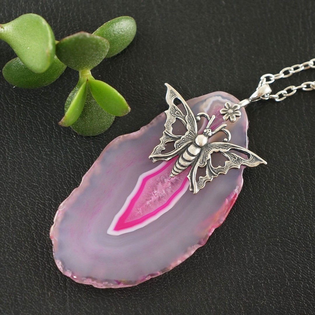 Pink Fuchsia Agate Slice Slab Silver Butterfly Pendant Necklace Woman Jewelry - 项链 - 半宝石 粉红色