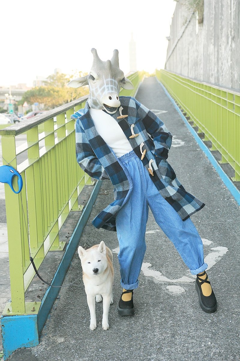 Giraffe 长颈鹿人_特殊蓝格纹羊毛古着牛角扣外套 - 女装休闲/机能外套 - 羊毛 蓝色