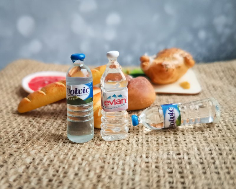 芭比食物与饮料 1/6水瓶  芭比派对配件食物 - 其他 - 粘土 多色