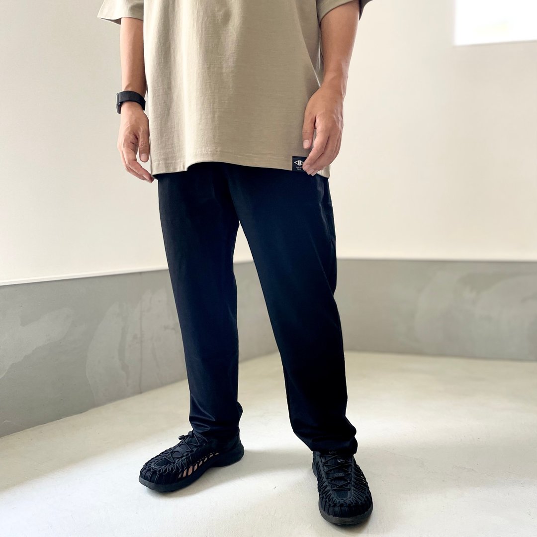 【凉感接触】男女同款 三口袋 宽松长裤【黑色】 - 中性裤装 - 尼龙 黑色