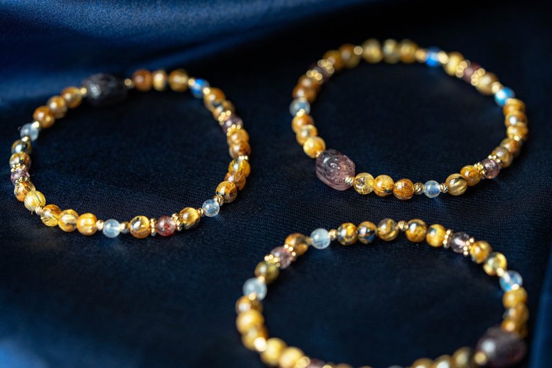 钛晶花设计手链 Ft.黑超七貔貅 - 手链/手环 - 水晶 多色