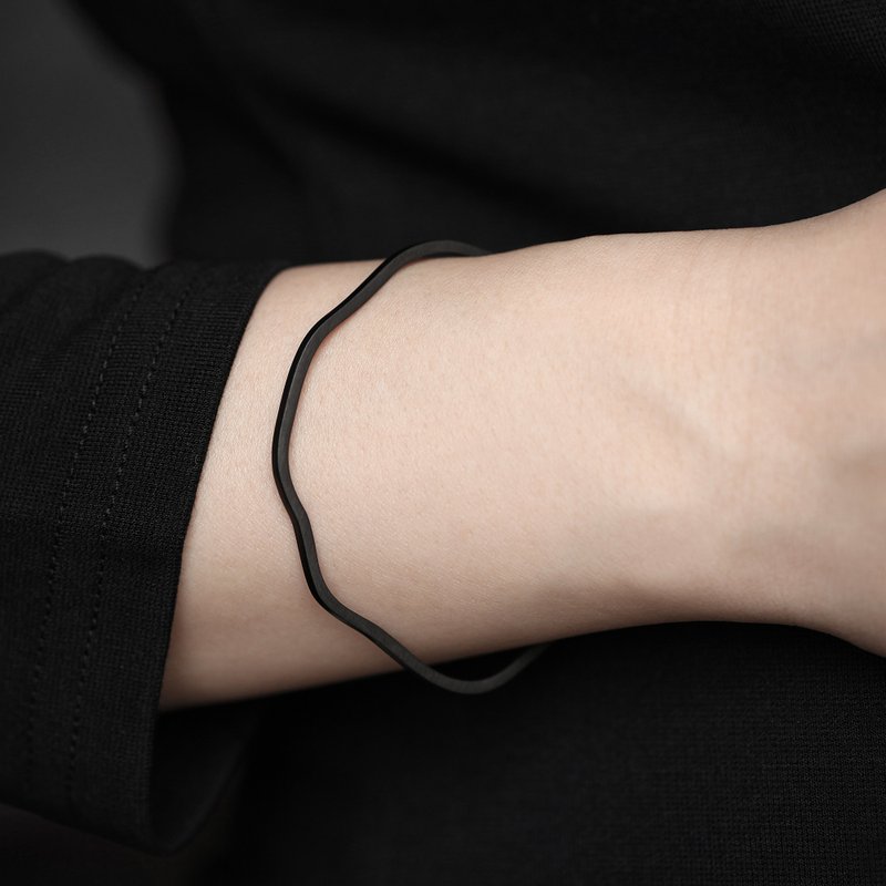 moorigin 山陵线手环 | 医疗钢・抗过敏・可洗澡・不掉色 - 手链/手环 - 不锈钢 银色