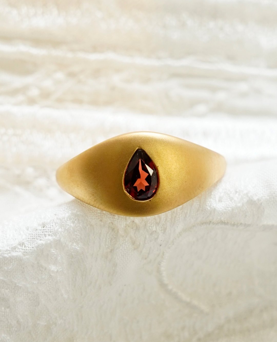 SV Birthstone ring 诞生石戒指 - 戒指 - 其他金属 多色