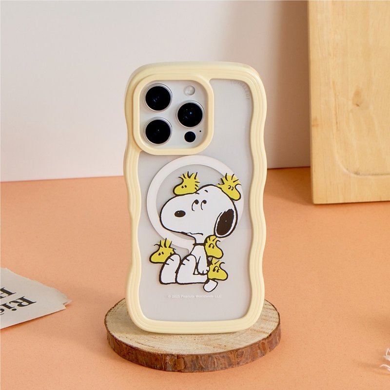 SNOOPY史努比胡士托围绕云朵波波MagSafe iPhone手机壳 - 手机壳/手机套 - 塑料 多色