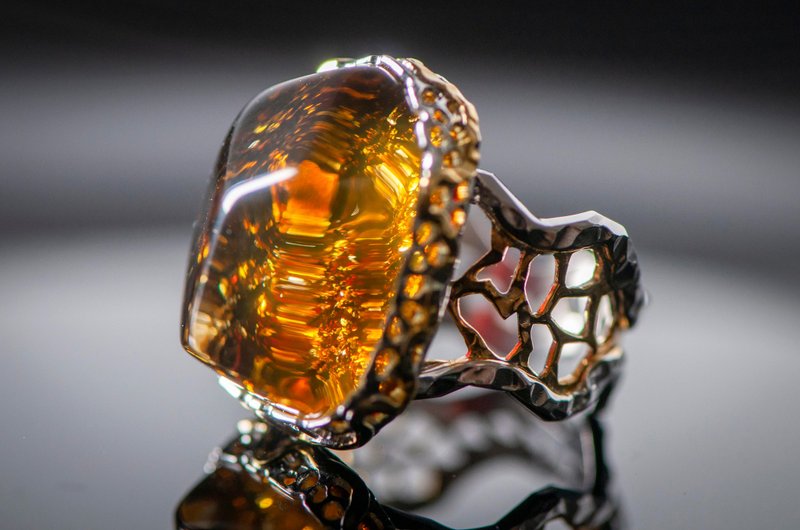 手工制作波罗的海琥珀戒指 绿金色纯银 尺寸8.5号 - 戒指 - 半宝石 金色