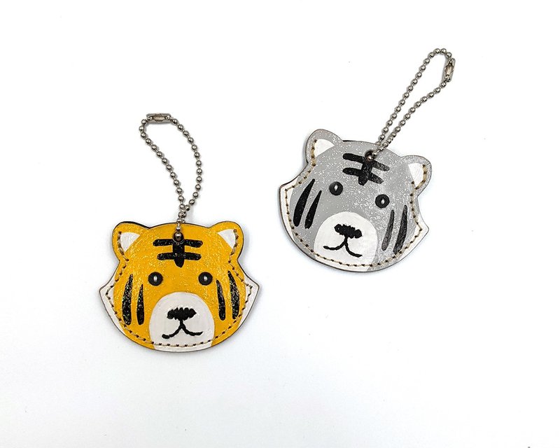 Tiger key chain 2022 Zodiac signs / lucky charms - 钥匙链/钥匙包 - 真皮 黄色
