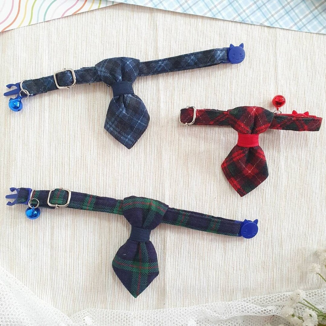 Tartan fabric Cat fabric Cat Necktie Collar with Breakaway Safety Buckle - 项圈/牵绳 - 棉 蓝色