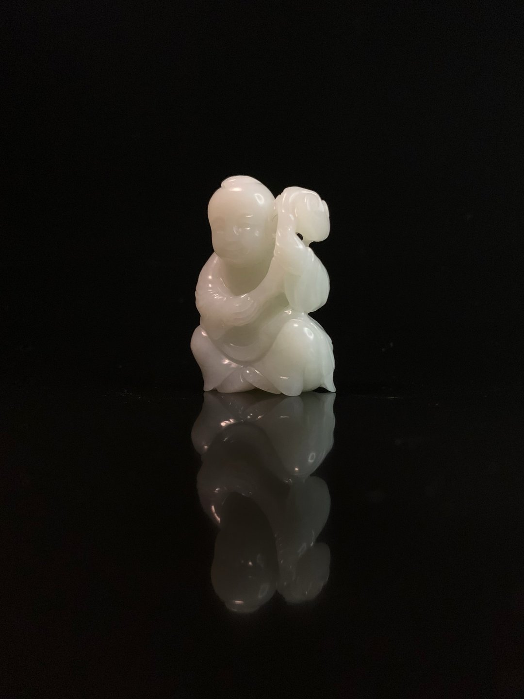 清干隆  白玉持灵芝童子 - 摆饰 - 玉石 