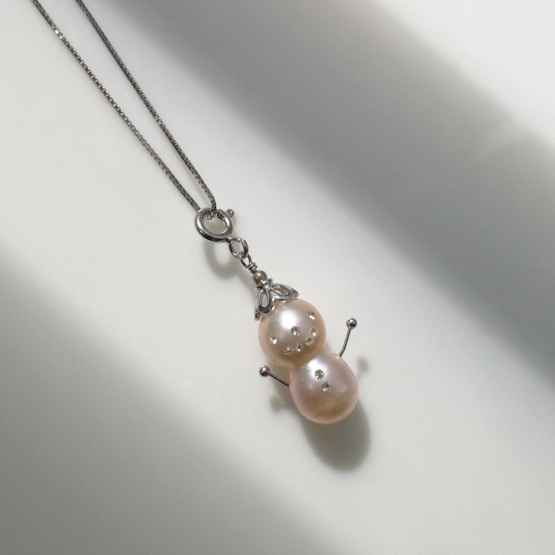 圣诞手作限定款-圣诞节小雪人吊坠- 925 纯银淡水珍珠吊坠【换季 - 吊饰 - 珍珠 白色