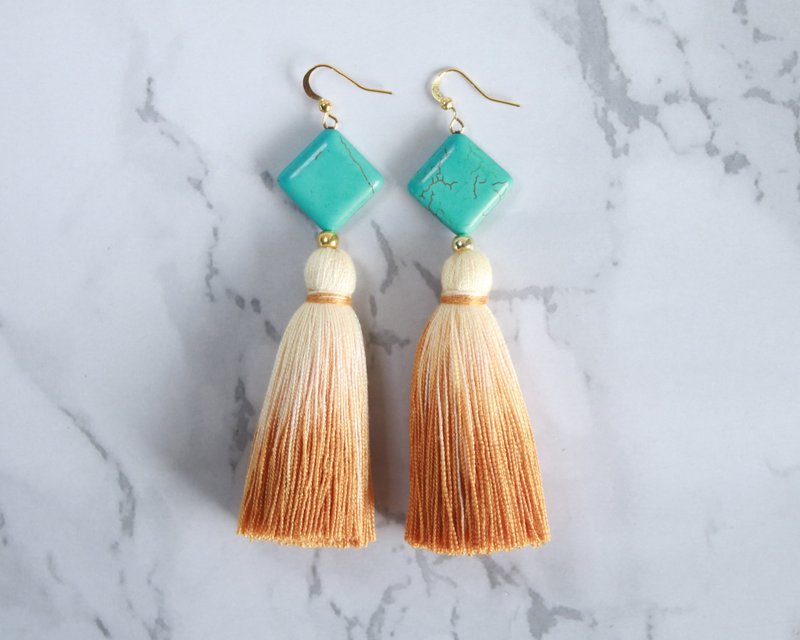 Boho Gradient Dangle Earrings, Turquoise Long Earrings Cotton Birthday Gift - 耳环/耳夹 - 棉．麻 金色