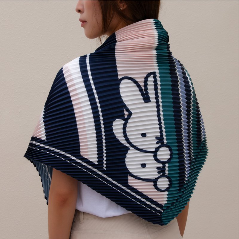【Pinkoi x miffy】Errorism 皺摺圍巾【限定發售】 - 围巾/披肩 - 聚酯纤维 