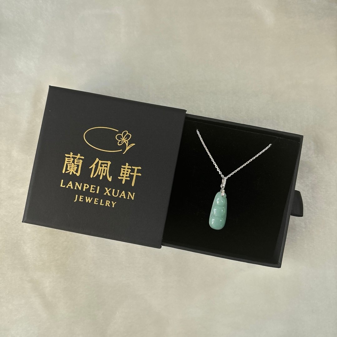 福豆翡翠吊坠 天然 A 货 高糯冰种 晴水色 银镀白 K 金 CZ 钻 - 项链 - 玉石 绿色