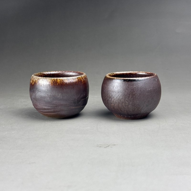 台湾名家周圣钧【柴烧】手拉坏柴烧茶杯两入组003 - 茶具/茶杯 - 陶 咖啡色
