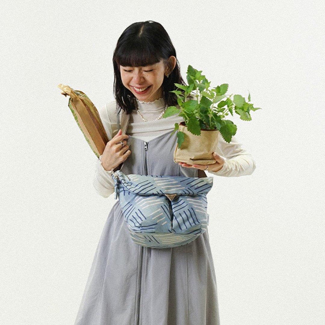 【Nature Beauty系列新品】KANCY 日常防泼水斜背包L号 (雨绿色) - 侧背包/斜挎包 - 环保材料 绿色