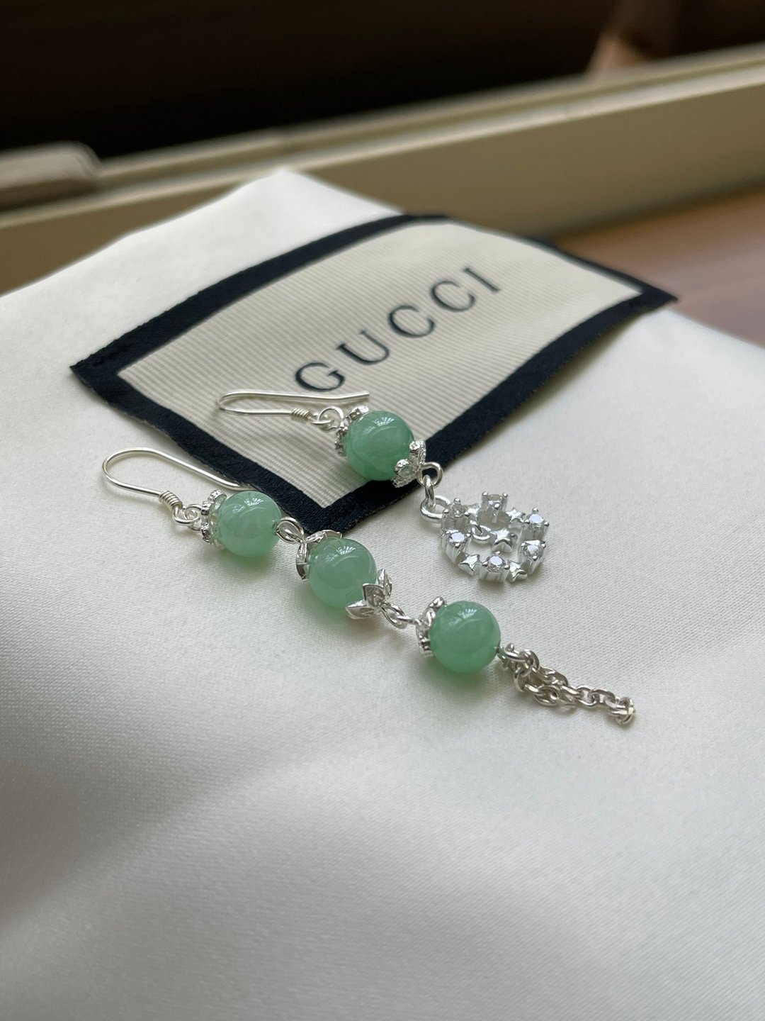 欢沁//天然翡翠A货 绿翠 925银 耳勾 - 耳环/耳夹 - 玉石 