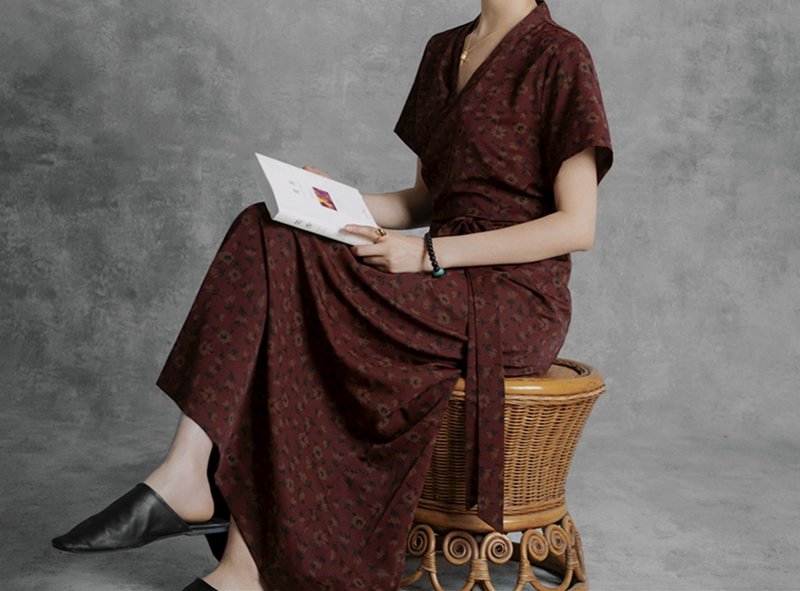 新中式藏服 碎花汉元素藏服洋装 - 洋装/连衣裙 - 其他材质 红色