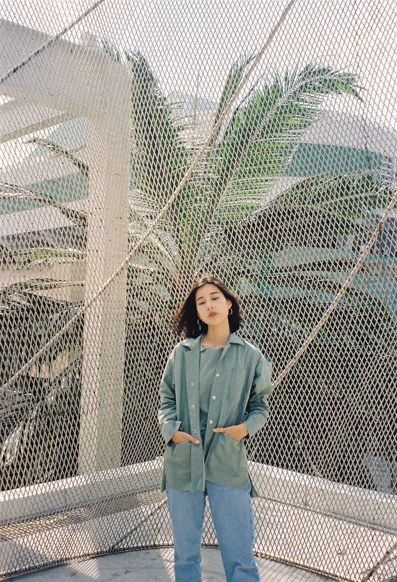 GREEN DENIM JACKET - 女装上衣 - 棉．麻 绿色