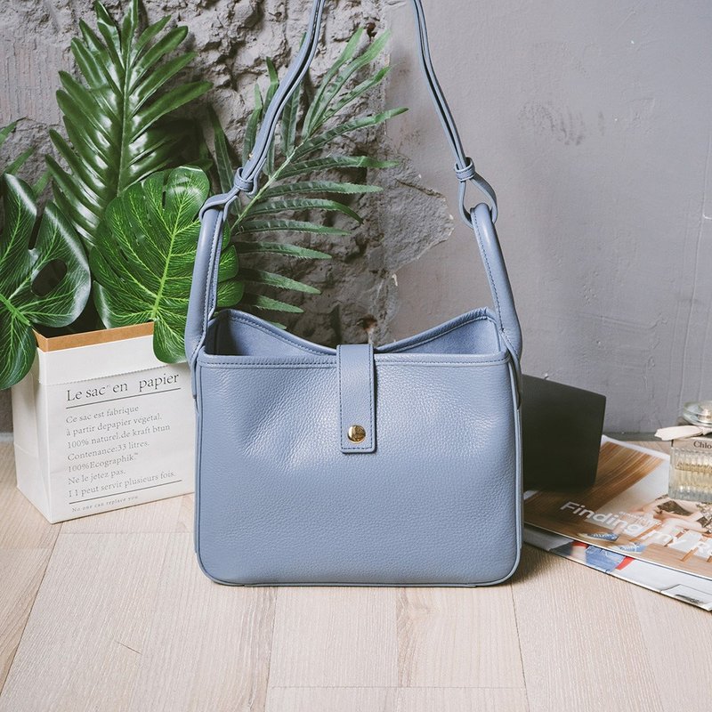 真皮大容量单肩手提包 22296 雾蓝M - 侧背包/斜挎包 - 真皮 蓝色