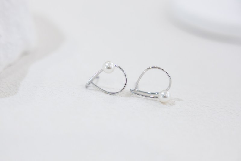 细空心水滴珍珠耳环 银色 - 耳环/耳夹 - 纯银 银色