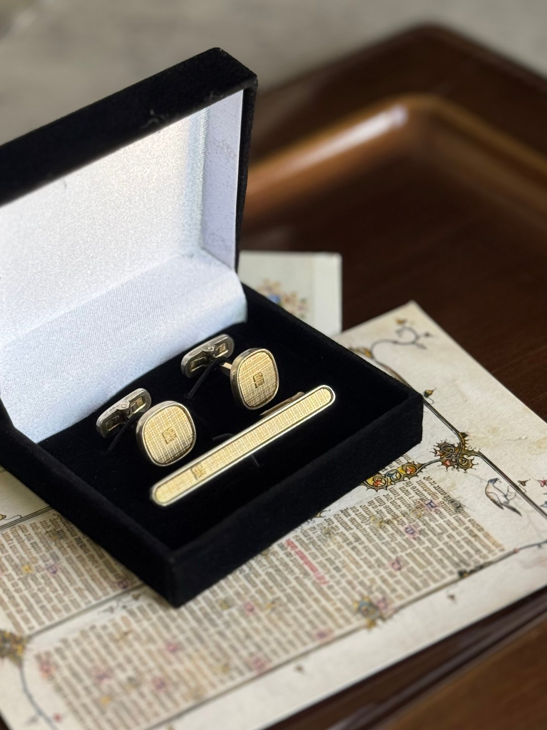 中古 Givenchy 纪梵希 格纹袖扣 领带夹 套装 礼物 西装配饰 - 袖扣 - 其他金属 金色