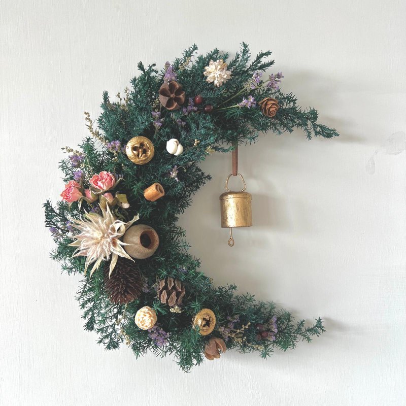 月亮形圣诞花圈 Moonlight Christmas Wreath - 干燥花/捧花 - 植物．花 
