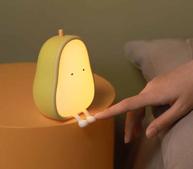 鸭梨伴眠灯 PEAR NIGHT LAMP - 灯具/灯饰 - 塑料 绿色