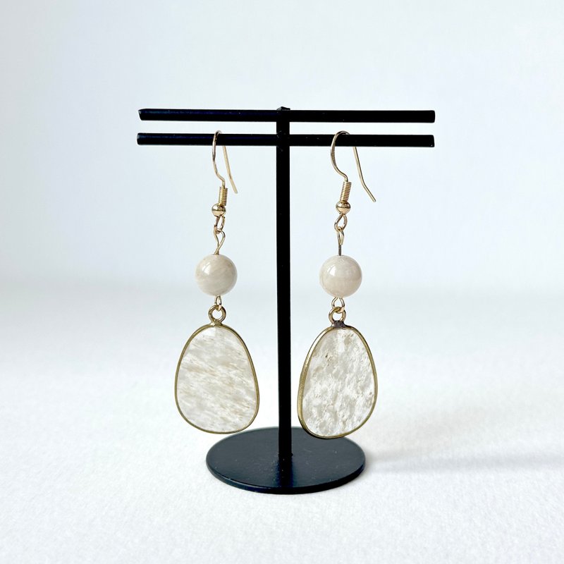 白拉长石镀金耳环 护身符 执行力 目标前进 聚财 - 耳环/耳夹 - 珍珠 白色