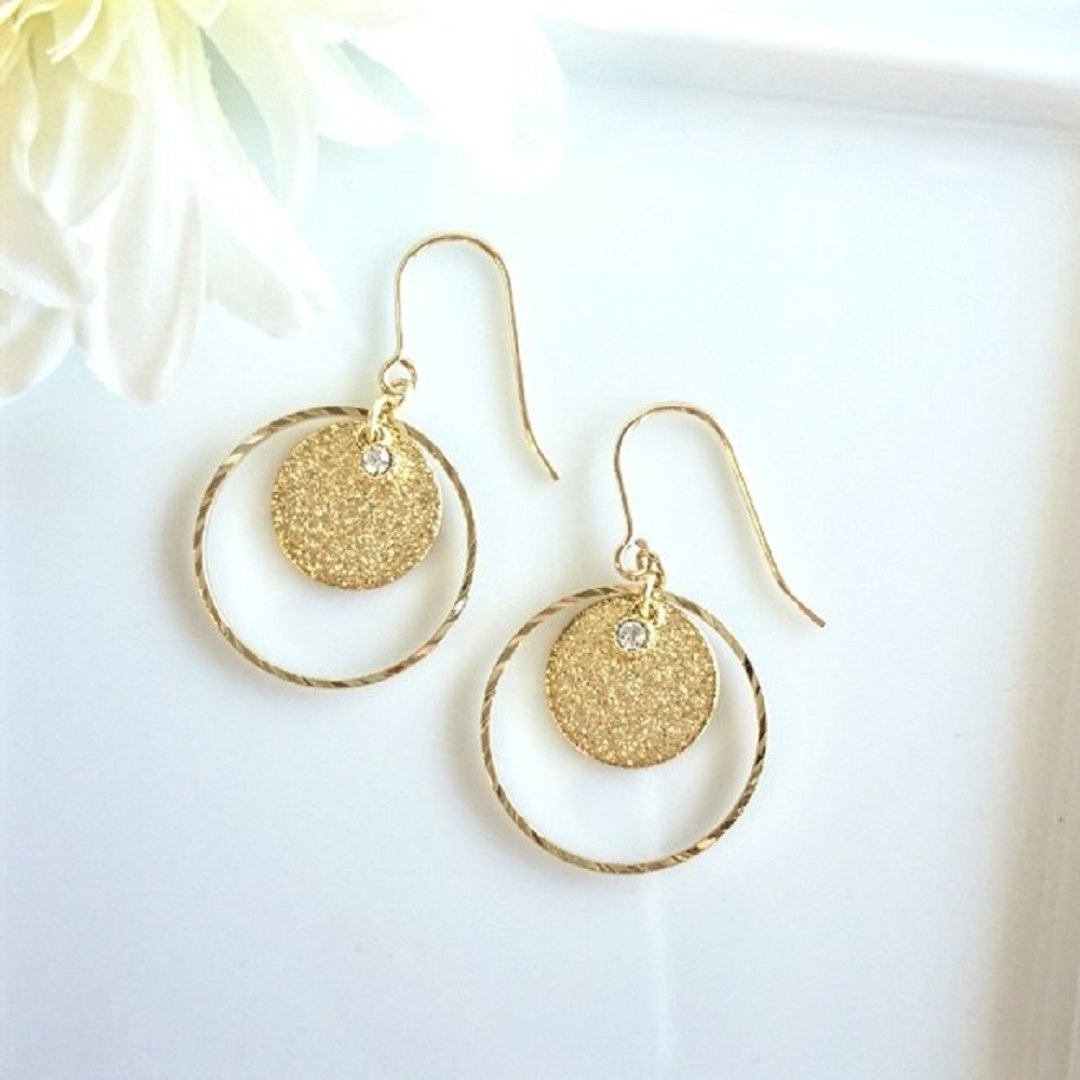 Stardust ring earrings - 耳环/耳夹 - 其他金属 金色