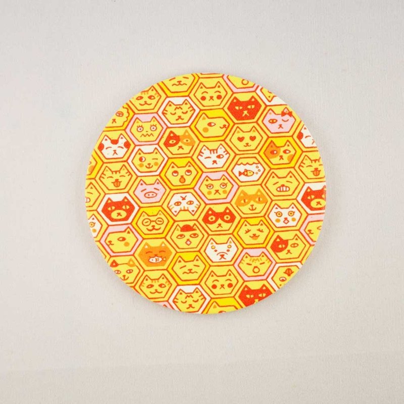 ai sayama 美浓烧圭藻土吸水杯垫 龟甲文 - 杯垫 - 其他材质 黄色