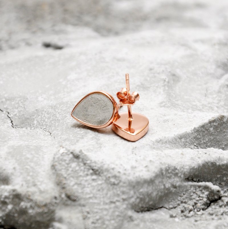 灰水泥水滴耳环(银/玫瑰金) | 几何系列 - 耳环/耳夹 - 水泥 灰色