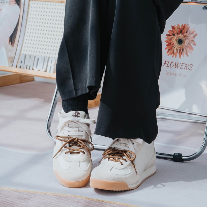 【复古文青】MIT舒适休闲鞋。真皮。薄雾米白8533 - 女款休闲鞋 - 真皮 白色