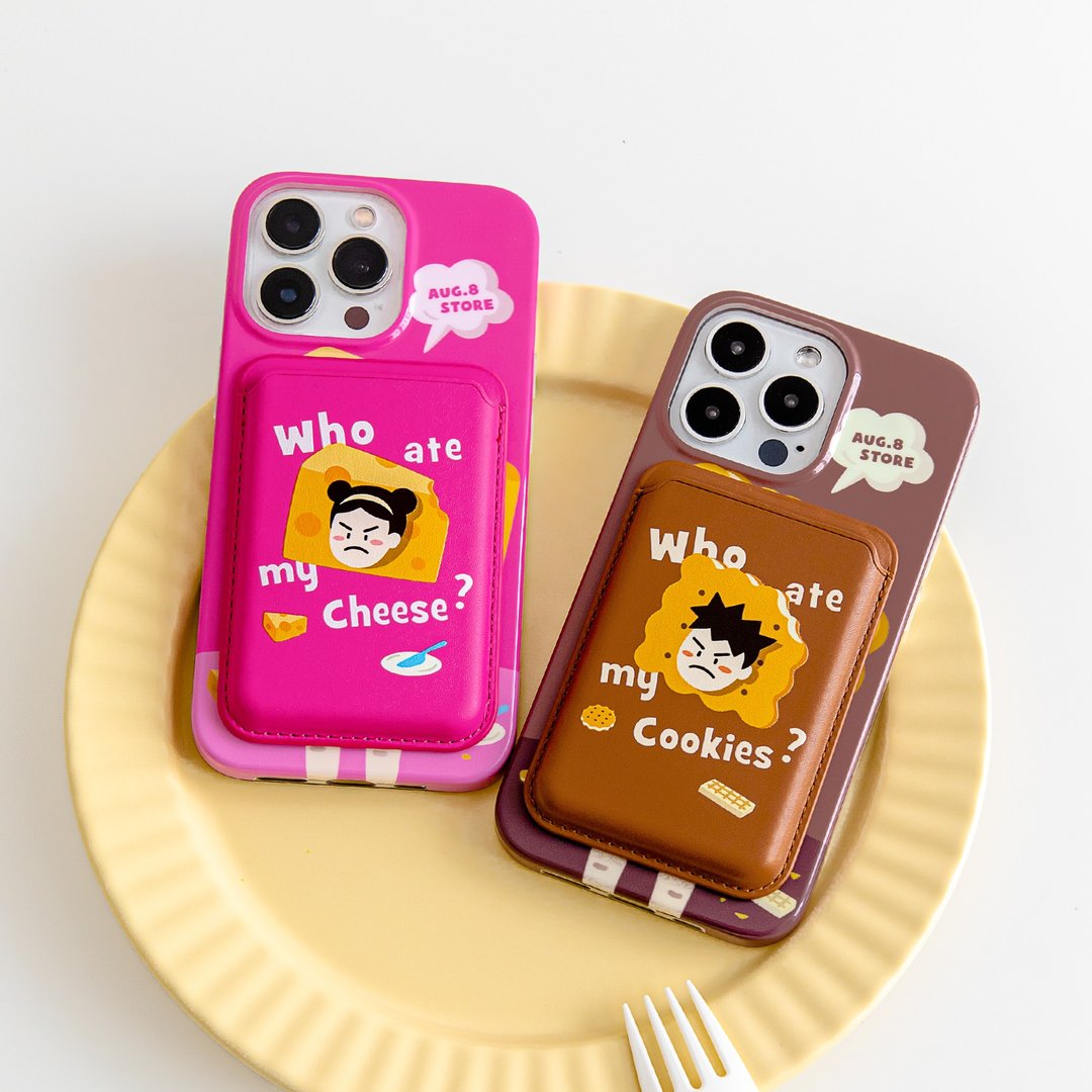 AUG8 STORE 愤怒小孩情侣磁吸卡包iPhone - 手机配件 - 人造皮革 