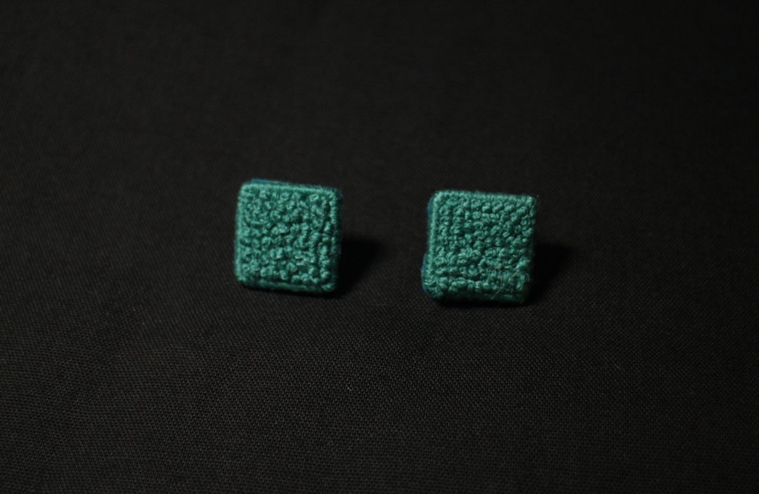 刺绣方形耳环 / 蓝绿纯色 / 耳夹款 - 耳环/耳夹 - 绣线 绿色