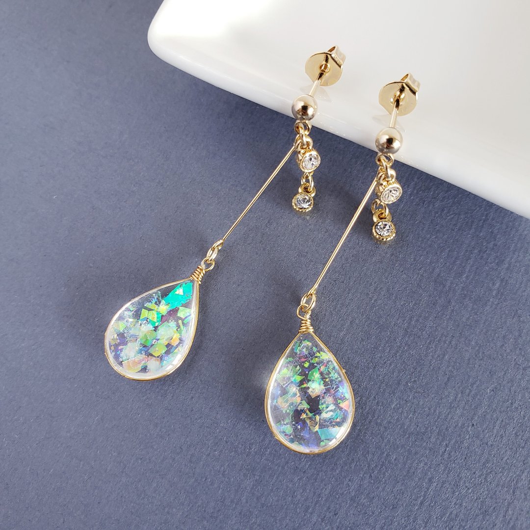 rainbow colour drop pierced or clip-on earrings - 耳环/耳夹 - 树脂 透明