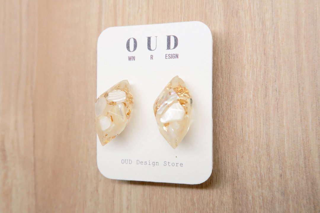 OUD原创-天然石系列-优雅厚白贝金箔.14K耳环/耳夹 - 耳环/耳夹 - 贝壳 白色