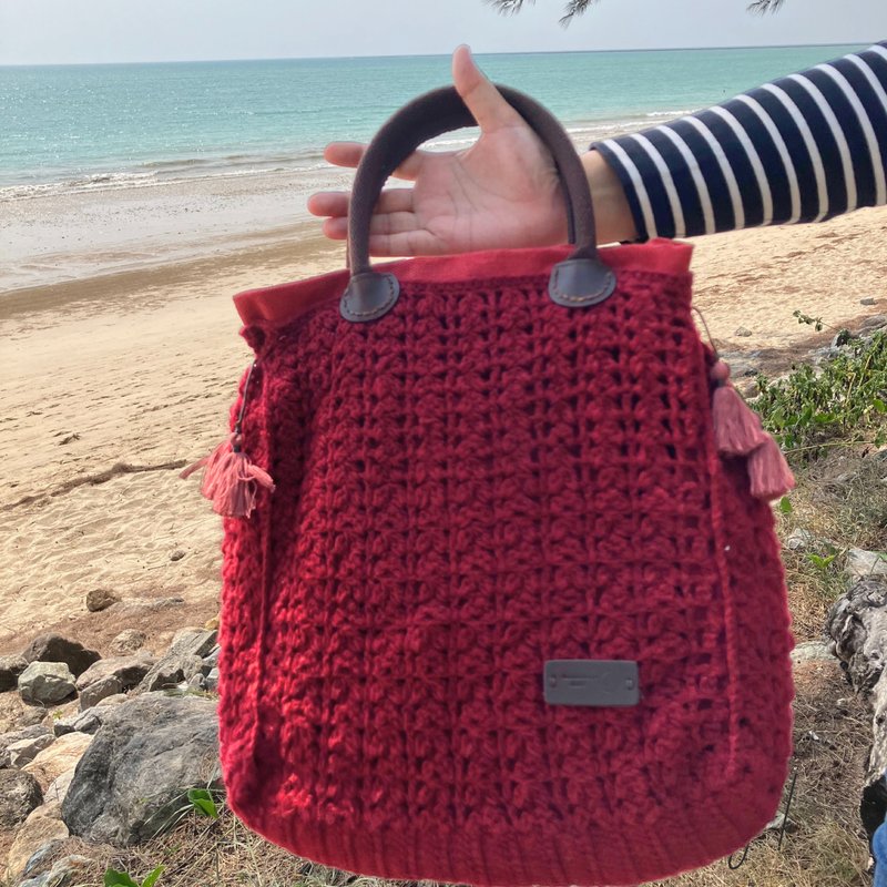 柔软的红色包包 母亲节礼物 送给妈妈的礼物 红色手提包 - 手提包/手提袋 - 棉．麻 红色