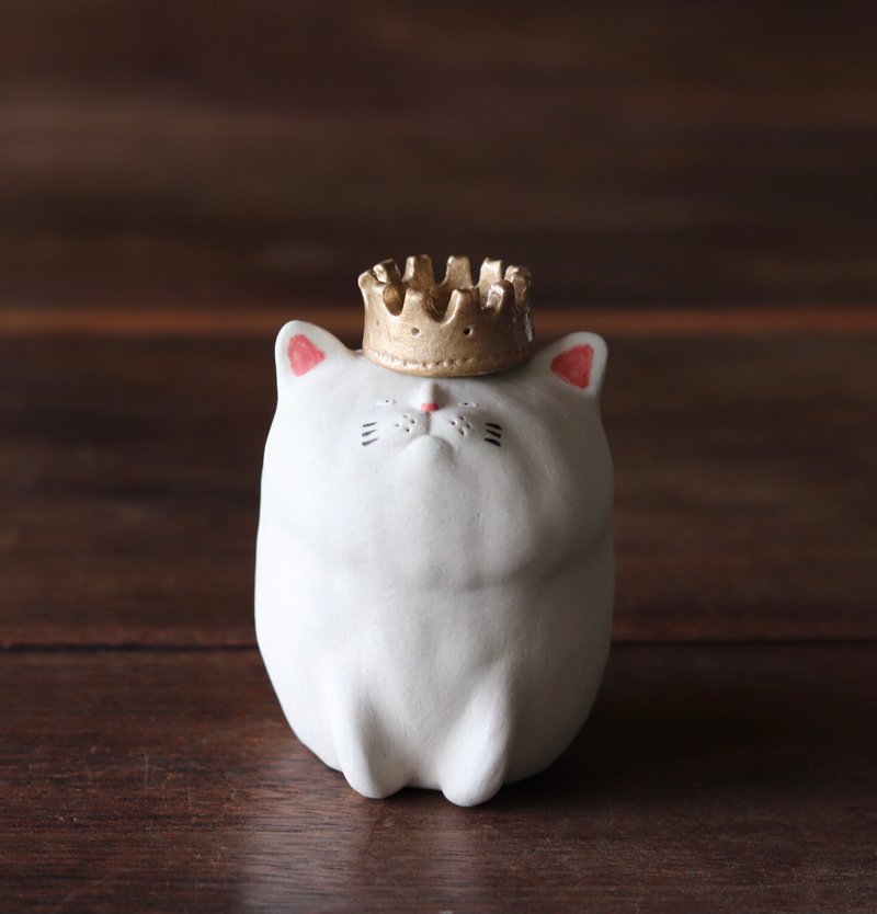 Animal Vase White Cat King [Made-to-Order] - 陶艺 - 陶 白色