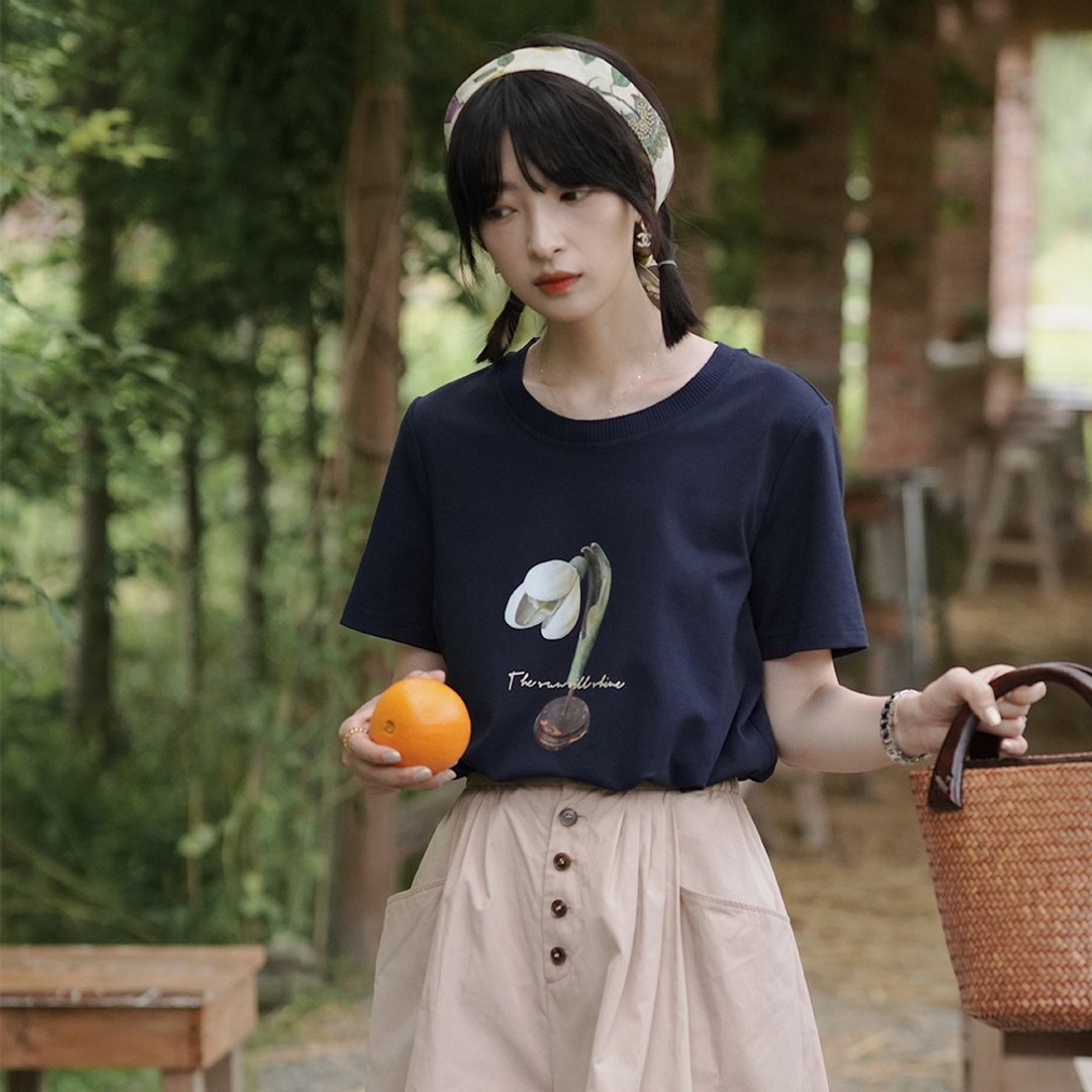 藏青色郁金香T恤|T恤|夏款|Sora-970 - 女装 T 恤 - 棉 
