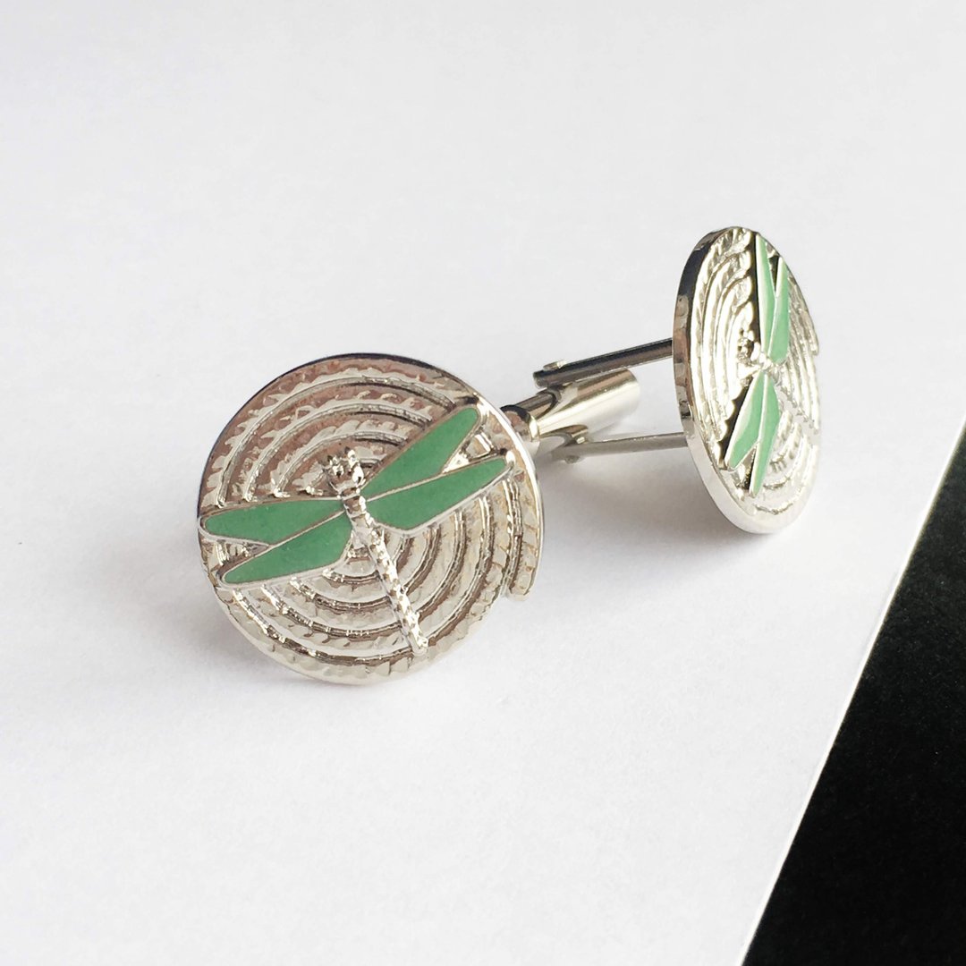 Dragonfly [Moegi Light Green] Cloisonne Cufflinks Cufflinks Red Copper Metal Cloisonne - 袖扣 - 其他材质 绿色