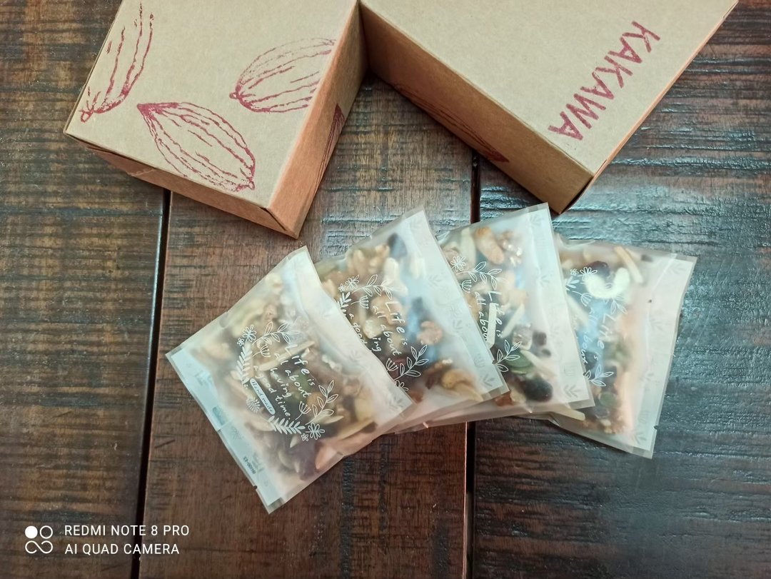 KAKAWA原豆可可综合坚果.一盒4包入NT200 - 水果干 - 新鲜食材 卡其色