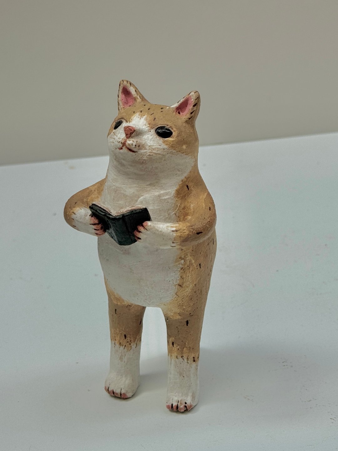 阅读的猫 - 玩偶/公仔 - 陶 
