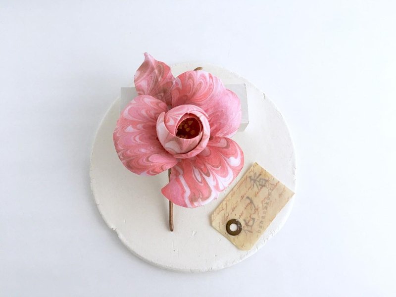 Hand dyeing - Vermillion - (corsage or hair comb) - 胸针 - 棉．麻 红色