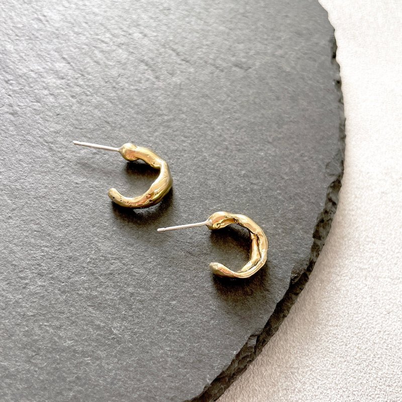 熔化黄铜戒指耳针 - 耳环/耳夹 - 铜/黄铜 金色