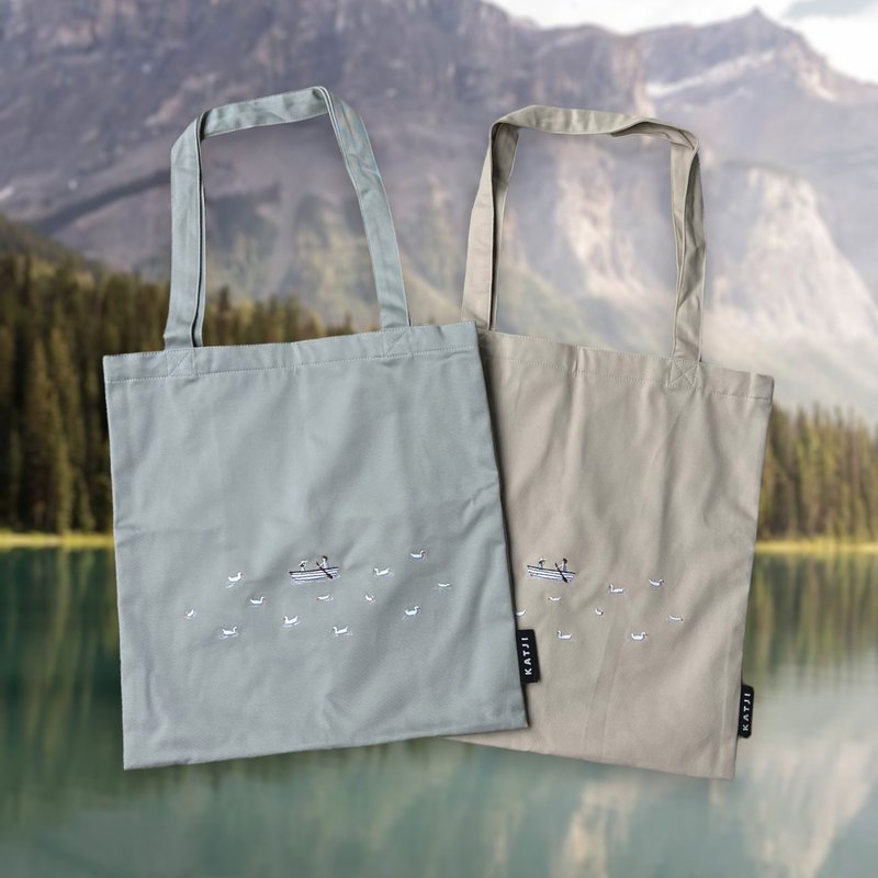 Tote Bag : Couple in boat - 其他 - 绣线 灰色