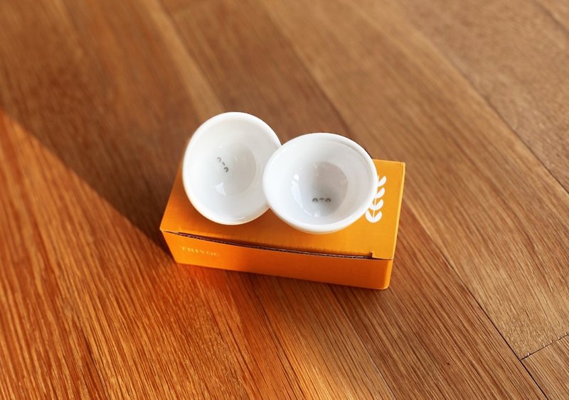 TRIVOC 叁叁俩俩高温白瓷小碟 - 浅碟/小碟子 - 瓷 白色