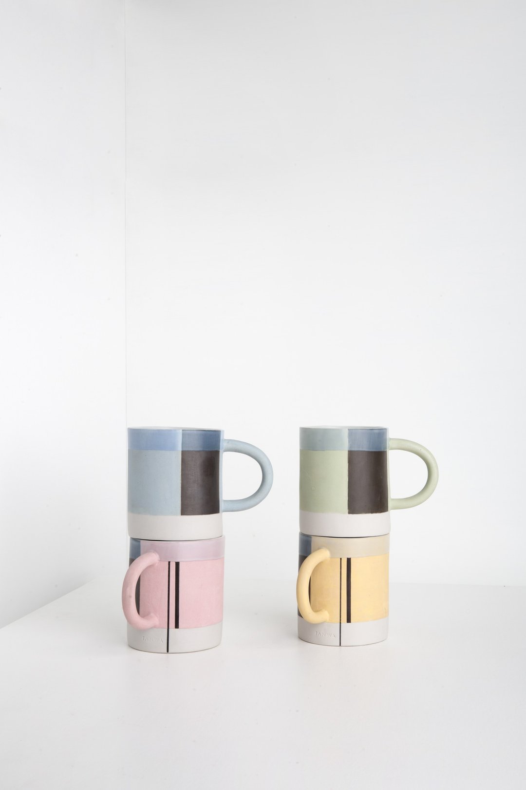 Hues Architype Mug Three - 咖啡杯/马克杯 - 陶 多色
